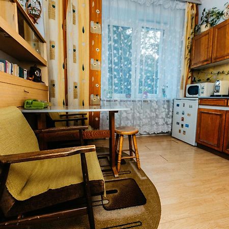 Feel The Old Socialist Style Apartment Krasków Exterior foto